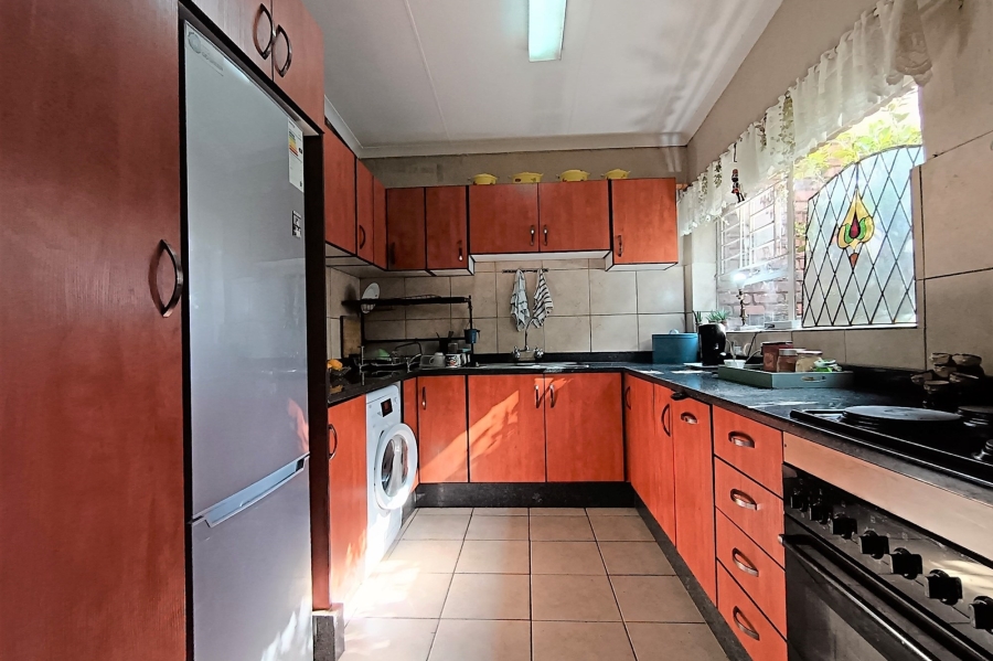 2 Bedroom Property for Sale in Meerhof North West